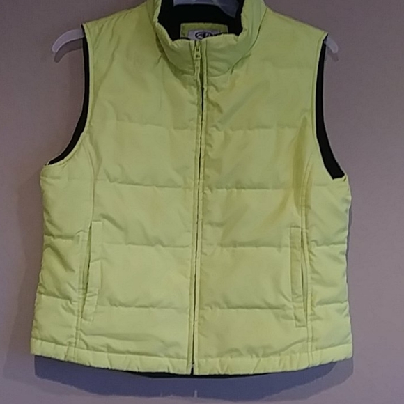 LIME Green Puffer Vest with black fleece lining - Picture 1 of 3